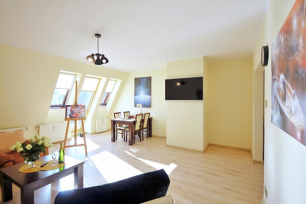 50 M Do Plazy Thobruk Apartamenty Piekna Dama Z Kolobrzegu Eksteriør billede